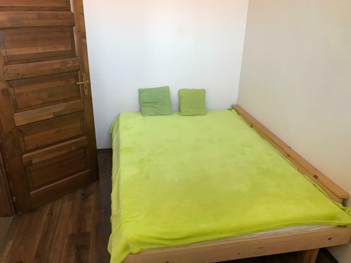 Apartamento Dany Rose Apartman Eger Exterior foto